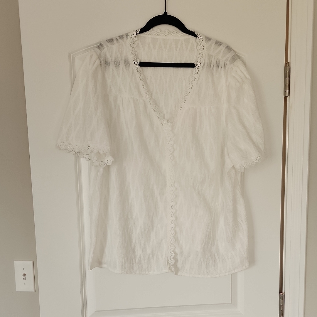 Shein White Puff Sleeve Ruffled Blouse